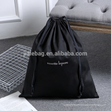 Meilleur prix Intéressant Durable en cours de sac à cordes, eco friendly sac à poussière de cordon noir polyester